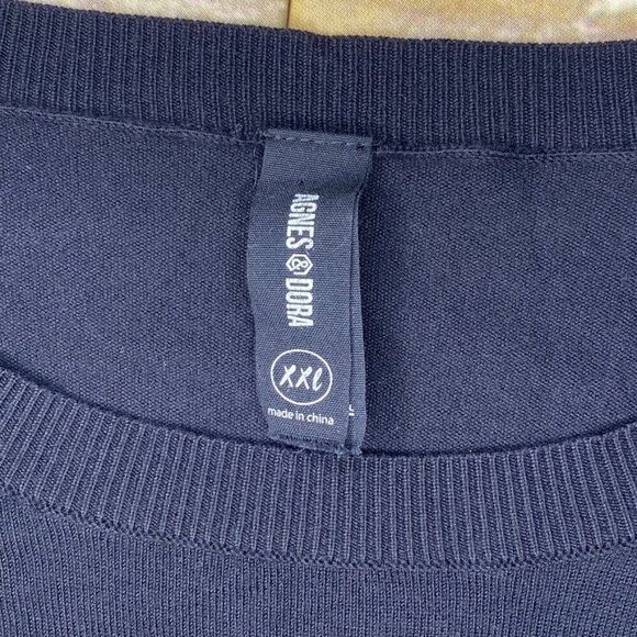 Agnes and Dora Women's Cozy Ruffle Detail Black Sweater in size XXL - Picture 5 of 6